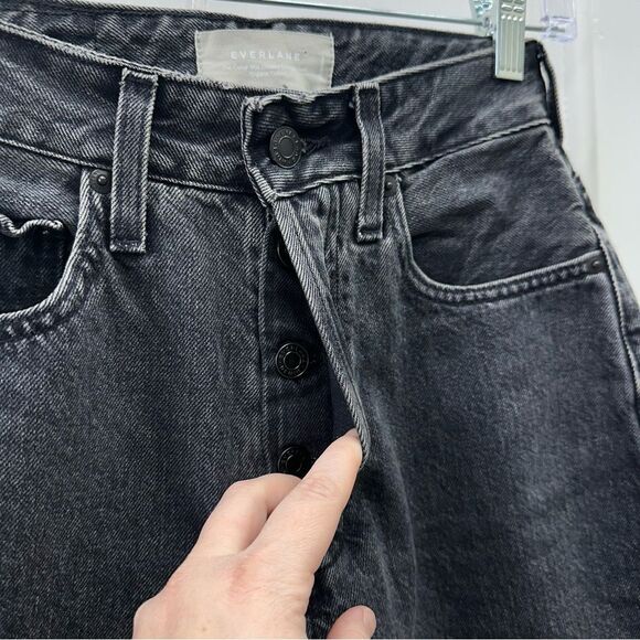 Everlane curvy 90's cheeky straight ankle button fly black jeans women's 25 - Picture 3 of 8